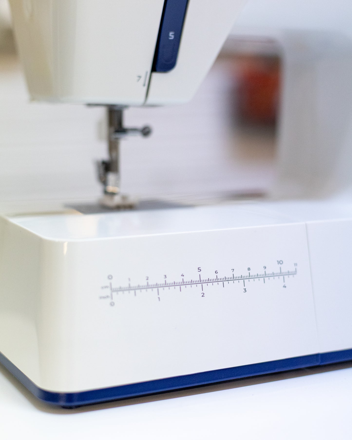 Máquina de coser Alfa ideal para vaqueros y lonetas