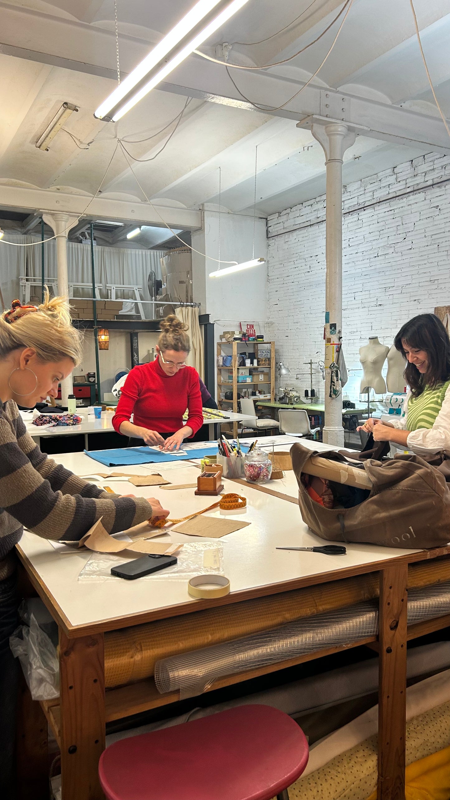 alumnos curso patronaje